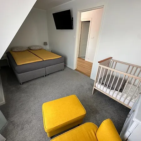 Villa Cozy Private House With Backyard And Hot Tub