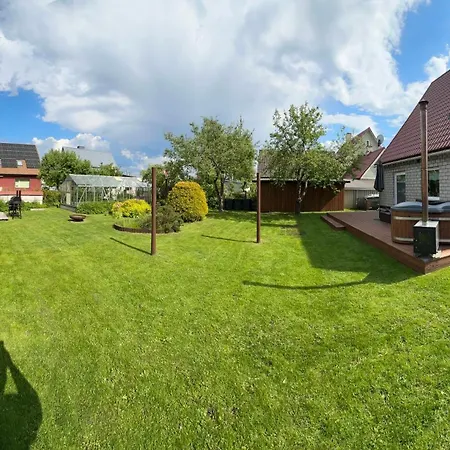 Cozy Private House With Backyard And Hot Tub Villa Parnu