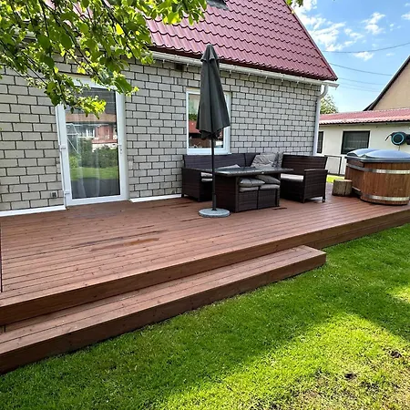 Villa Cozy Private House With Backyard And Hot Tub