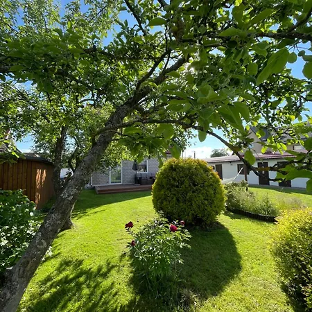 Villa Cozy Private House With Backyard And Hot Tub