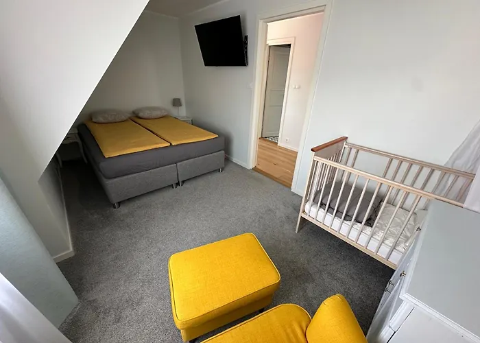 Villa Cozy Private House With Backyard And Hot Tub