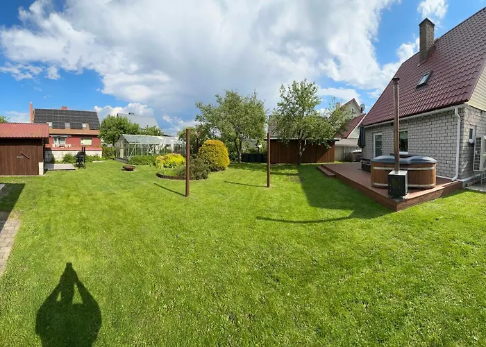 Cozy Private House With Backyard And Hot Tub Villa Pärnu