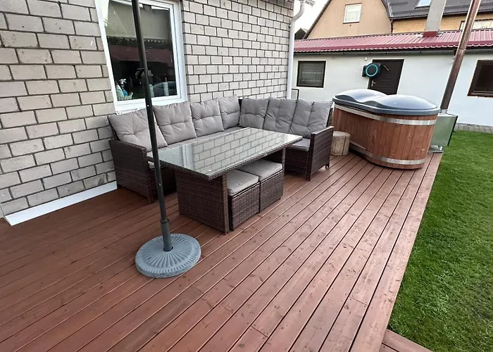 Cozy Private House With Backyard And Hot Tub * Pärnu