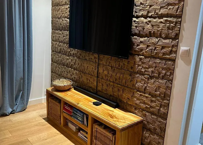 Cozy Private House With Backyard And Hot Tub Villa *