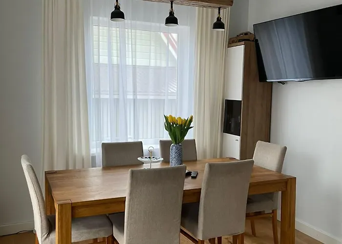 Villa Cozy Private House With Backyard And Hot Tub Pärnu